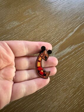 2026 Disney Parks Magic Kingdom Letters Mystery Box Pin C Big Thunder Mountain